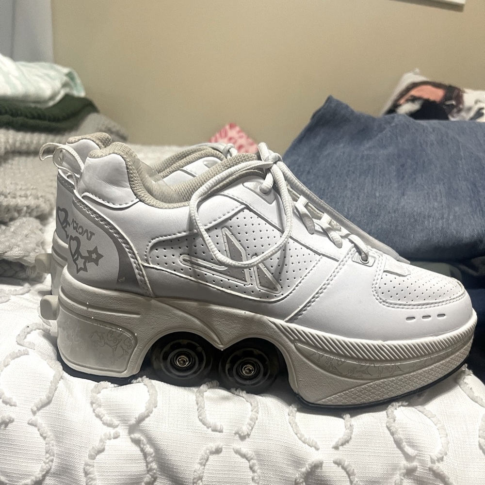 Roller Skate Shoes Size 8
